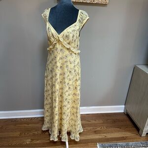 New Max Studio Maxi Dress V-Neck Floral Yellow Ruffle Trim Med Cottage Core